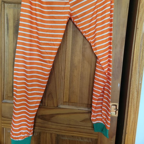 Halloween PJ'S 'NIB' 2pairs 1 price ✨️🎃 - Picture 3 of 12
